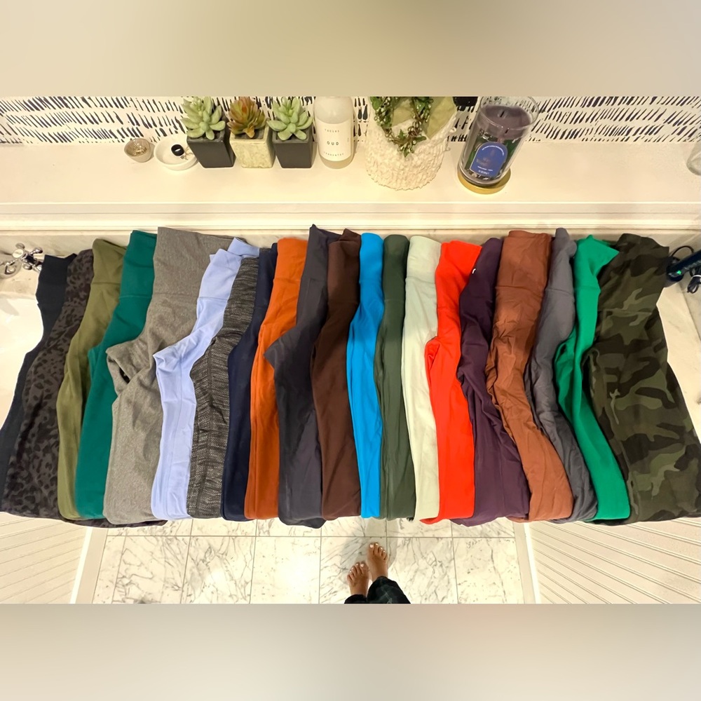 Old Navy PowerSoft Leggings - bundle of 20